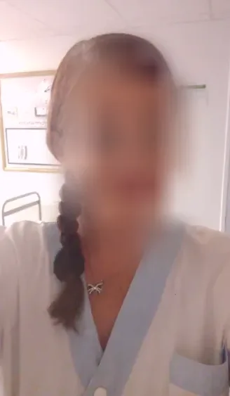 Anna, 37