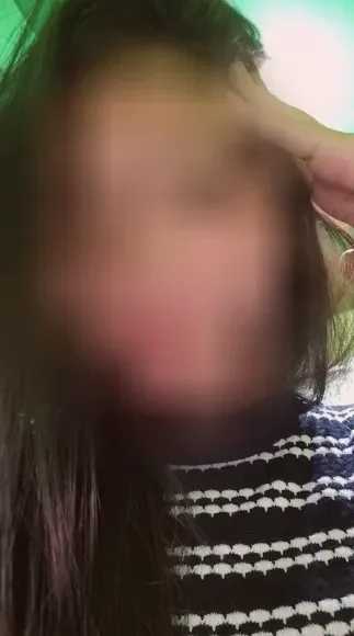 Bo, 25