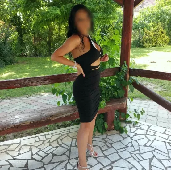 Ikram, 36