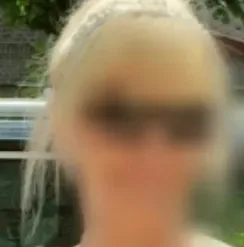 Kirsten, 37