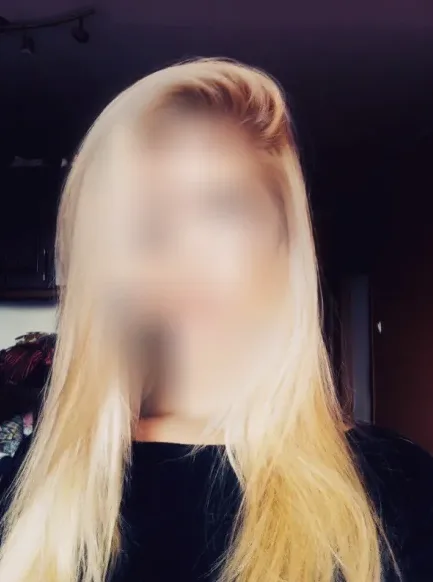 Nadia, 28