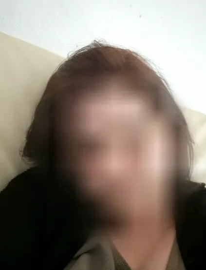Nathalie, 35