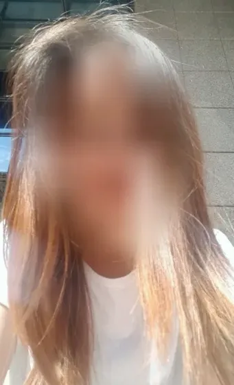 Shania, 34