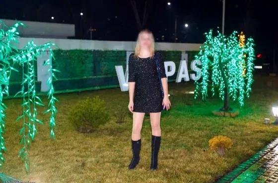 Sophie, 32