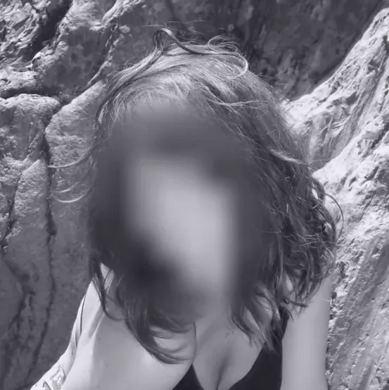 Soukaina, 20